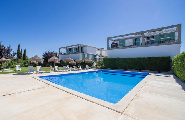 Apartamento de 3 quartos em Tavira com piscina e jardim - Foto 1