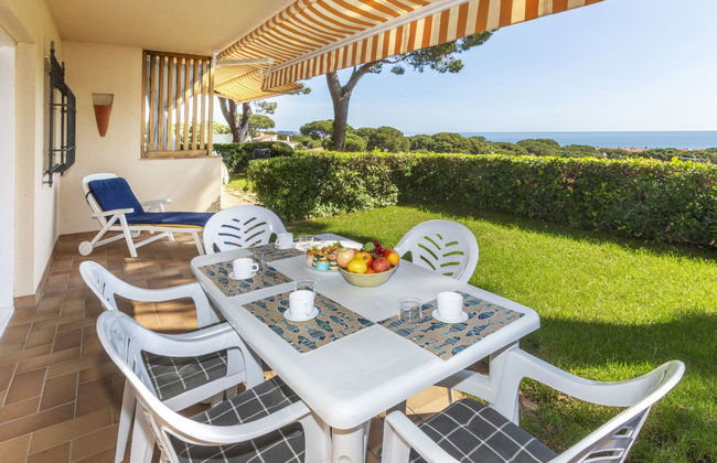 Apartamento de 4 quartos em Pals com jardim e terraço - Foto 1