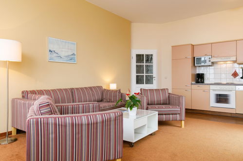 Foto 17 - Appartamento con 1 camera da letto a Zinnowitz con vista mare
