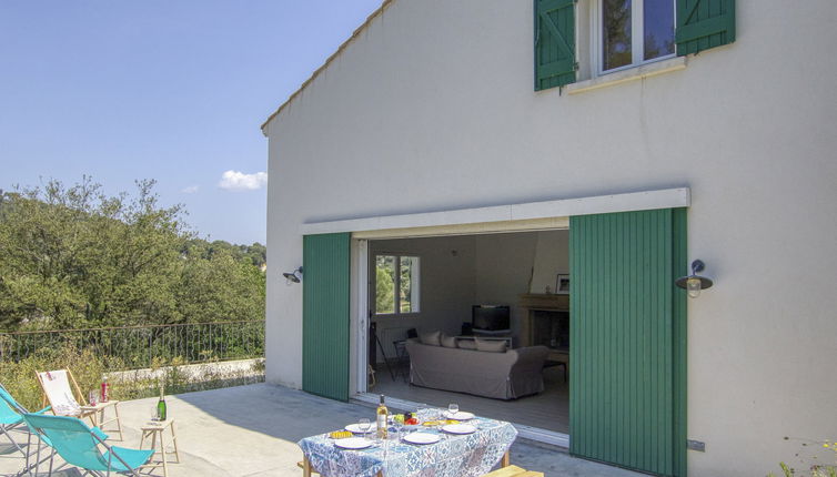 Photo 1 - Maison de 3 chambres à Saint-Cyr-sur-Mer avec jardin et terrasse