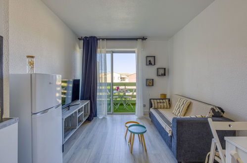 Foto 2 - Appartamento con 1 camera da letto a Narbonne con vista mare