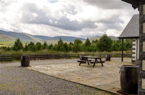 Foto 35 - Casa con 3 camere da letto a Inverness con giardino e vista sulle montagne