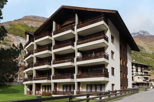 Photo 19 - Apartment in Zermatt with mountain view