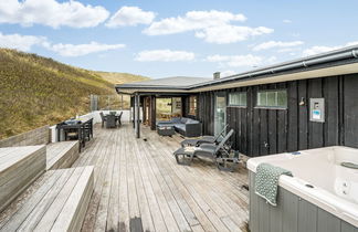 Photo 1 - Maison de 3 chambres à Hvide Sande avec terrasse et bain à remous