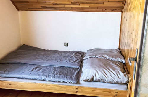 Foto 13 - Casa con 3 camere da letto a Branžež con giardino