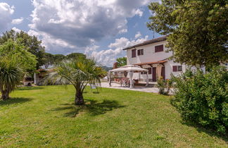 Foto 2 - Casa de 2 quartos em Roccastrada com piscina privada e jardim