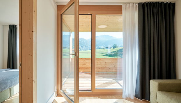 Apartamento de 2 quartos em Disentis/Mustér com piscina e jardim - Foto 4