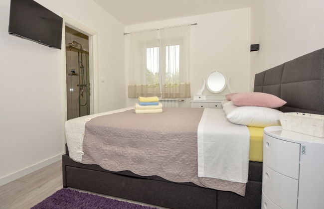 Apartamento de 4 quartos em Pašman com piscina privada e jardim - Foto 21