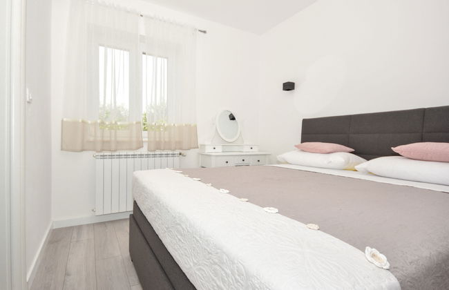 Apartamento de 4 quartos em Pašman com piscina privada e jardim - Foto 20