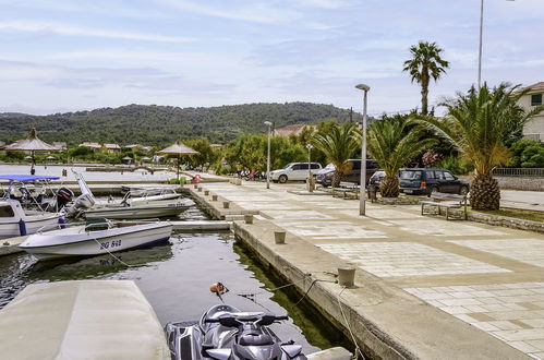 Foto 41 - Apartamento de 3 quartos em Pašman com piscina privada e vistas do mar