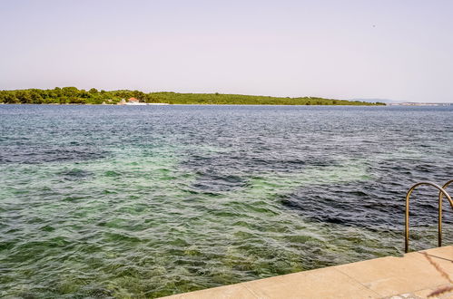 Foto 42 - Appartamento con 3 camere da letto a Pašman con piscina privata e vista mare