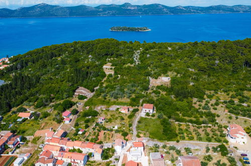 Foto 33 - Casa de 3 quartos em Zadar com jardim e terraço