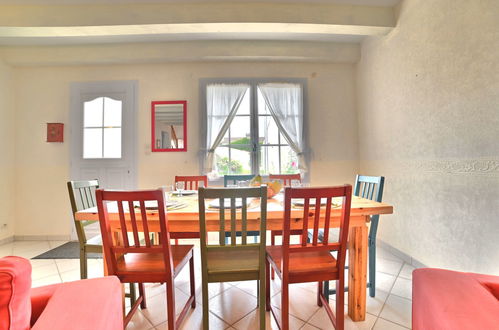 Photo 9 - 3 bedroom House in Saint-Pierre-d'Oléron with terrace and sea view