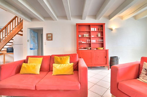 Photo 8 - 3 bedroom House in Saint-Pierre-d'Oléron with terrace and sea view