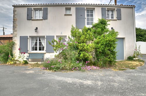 Photo 31 - 3 bedroom House in Saint-Pierre-d'Oléron with terrace and sea view