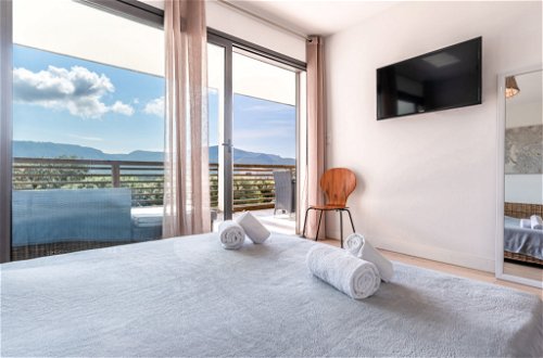 Foto 12 - Apartamento de 2 habitaciones en Porto-Vecchio con piscina y vistas al mar