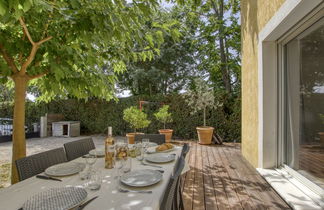 Foto 1 - Casa de 3 habitaciones en Saint-Cyr-sur-Mer con jardín y vistas al mar