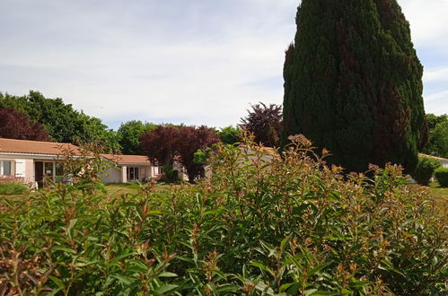 Foto 34 - Casa de 2 quartos em Prailles-La Couarde com piscina e terraço