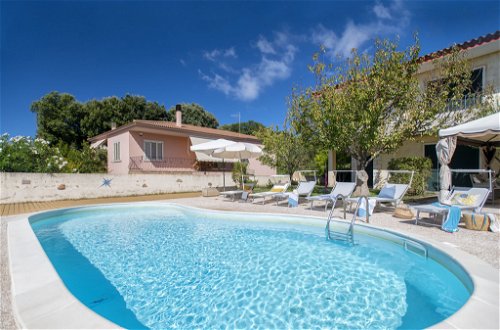 Foto 25 - Apartamento de 2 habitaciones en Trinità d'Agultu e Vignola con piscina y vistas al mar