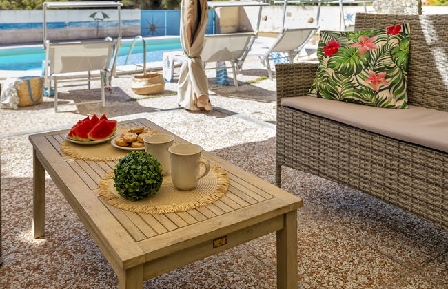 Apartamento de 3 quartos em Trinità d'Agultu e Vignola com piscina e jardim - Foto 28
