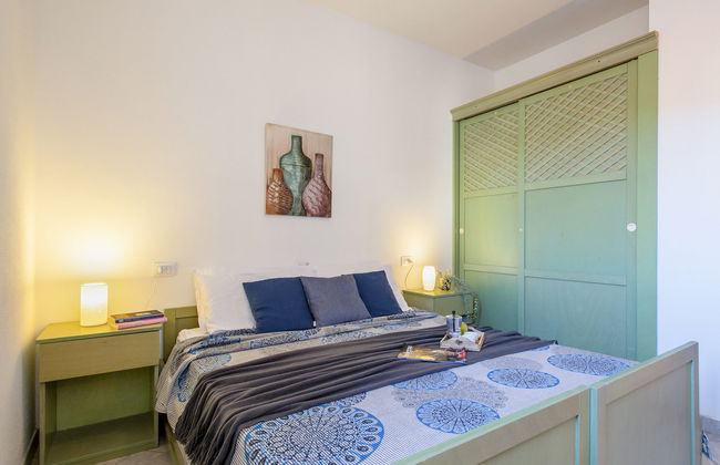 Apartamento de 3 quartos em Trinità d'Agultu e Vignola com piscina e jardim - Foto 10