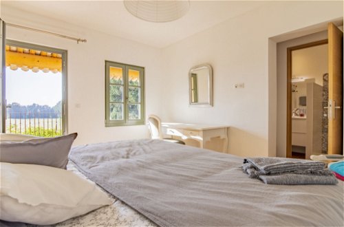 Foto 19 - Casa con 5 camere da letto a Cavaillon con piscina privata e giardino