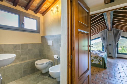 Photo 34 - 2 bedroom House in Castagneto Carducci with swimming pool and garden