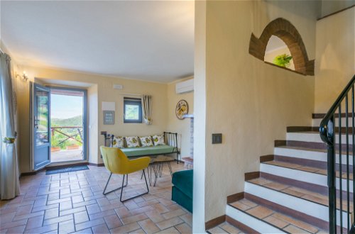 Photo 7 - Maison de 2 chambres à Castagneto Carducci avec piscine et vues à la mer