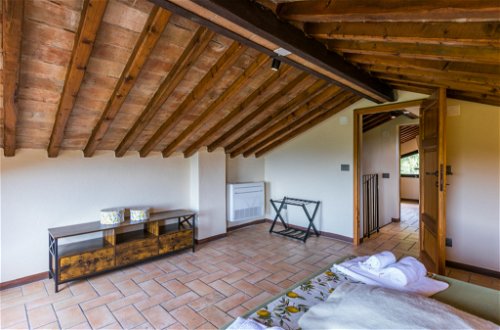 Foto 28 - Casa de 2 quartos em Castagneto Carducci com piscina e vistas do mar