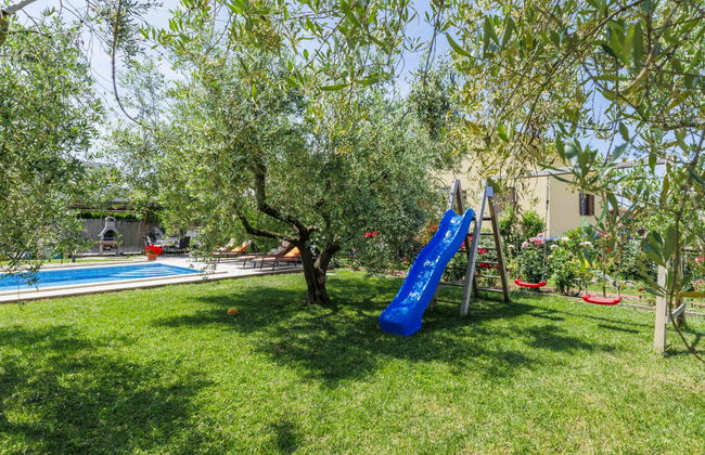 Apartamento de 3 quartos em Novigrad com piscina privada e jardim - Foto 19