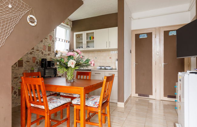 Apartamento de 2 quartos em Balatonkeresztúr com jardim e terraço - Foto 4