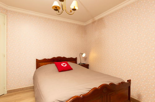 Photo 16 - 5 bedroom House in Cherrueix with terrace