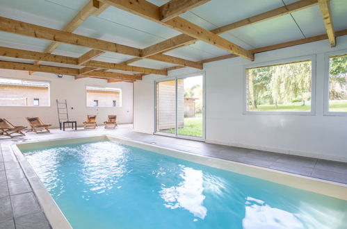 Photo 2 - Maison de 3 chambres à Plouégat-Guérand avec piscine privée et jardin