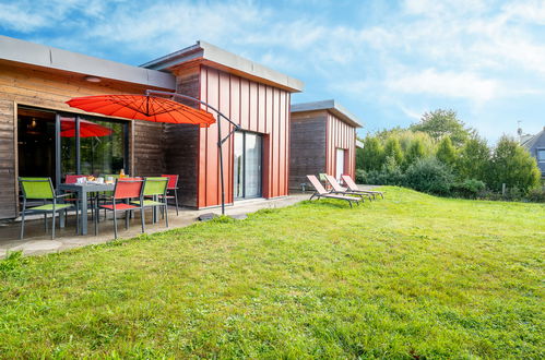 Photo 29 - Maison de 3 chambres à Plouégat-Guérand avec piscine privée et jardin