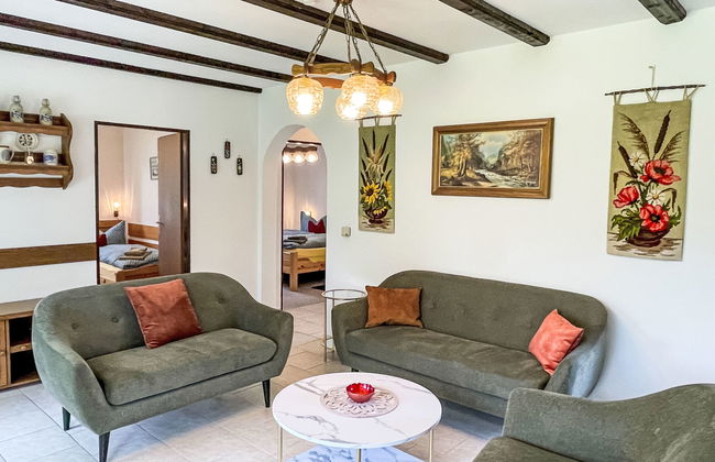 Casa de 4 quartos em Arrach com jardim e terraço - Foto 2