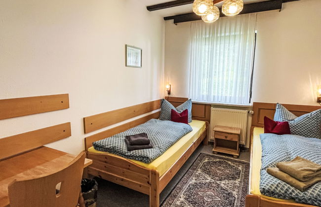Casa de 4 quartos em Arrach com jardim e terraço - Foto 10