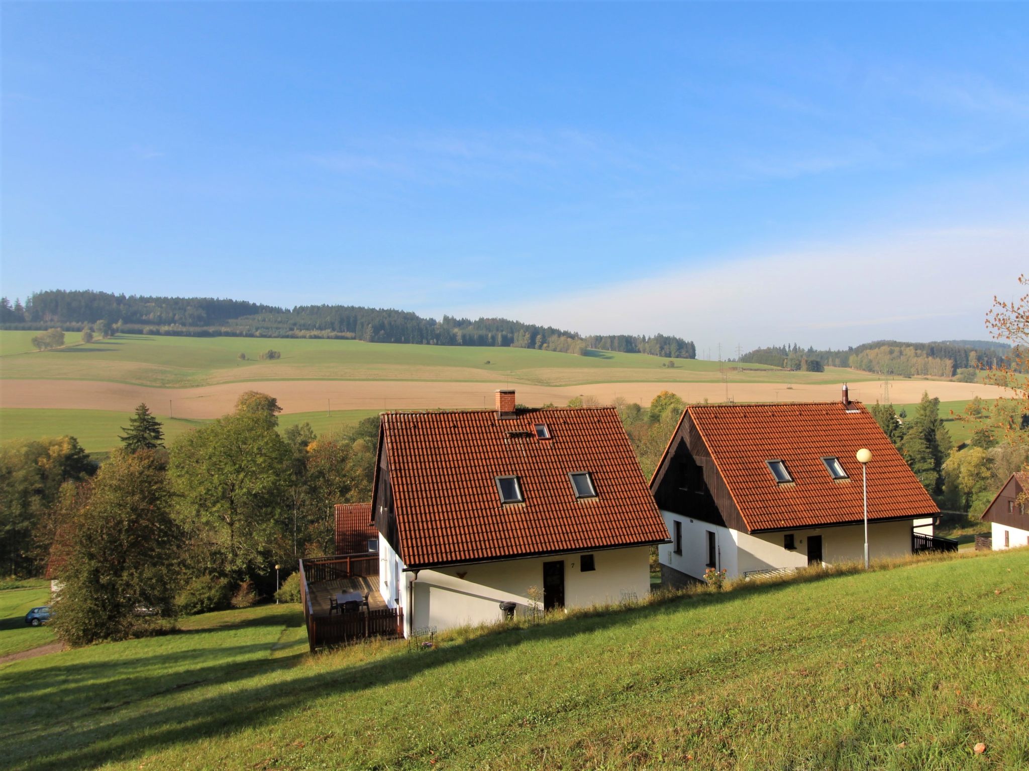 Photo 23 - Maison de 3 chambres à Stárkov avec piscine et jardin