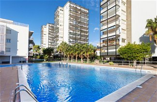 Foto 1 - Apartamento de 2 habitaciones en Sitges con piscina y vistas al mar