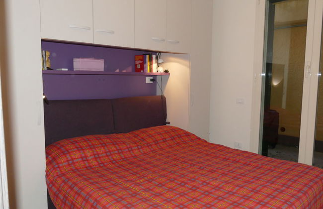 Apartamento de 2 quartos em Civezza com piscina e jardim - Foto 10