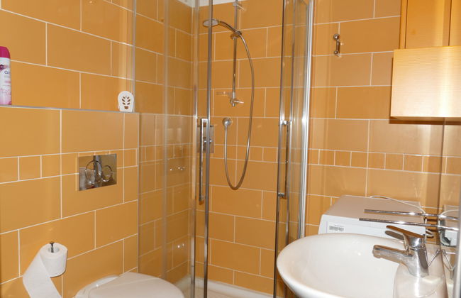 Apartamento de 2 quartos em Civezza com piscina e jardim - Foto 15