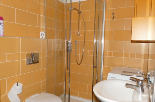Foto 15 - Apartamento de 1 habitación en Civezza con piscina
