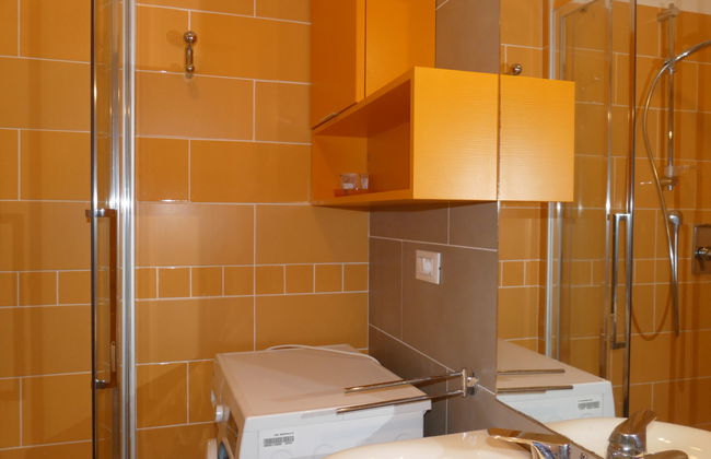 Apartamento de 2 quartos em Civezza com piscina e jardim - Foto 12