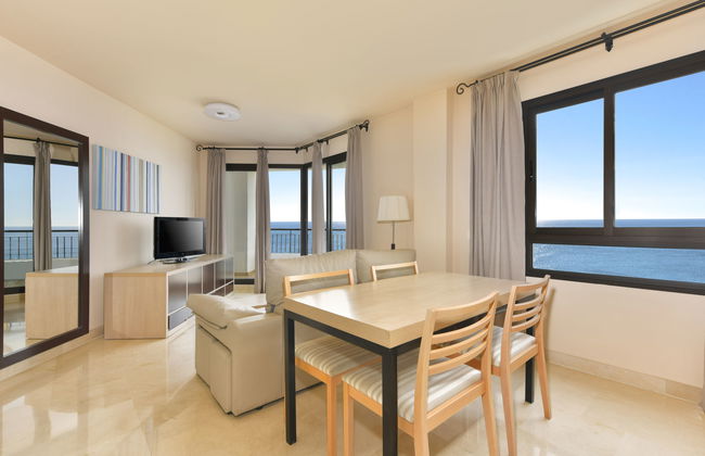 Apartamento de 2 quartos em Torrox com piscina e jardim - Foto 5