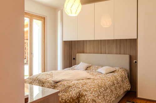 Foto 11 - Haus mit 4 Schlafzimmern in Bellano mit garten und blick auf die berge