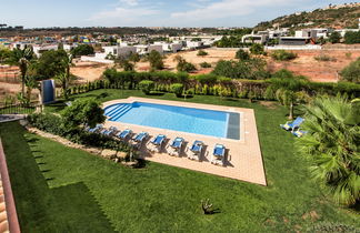 Foto 3 - Casa de 6 quartos em Albufeira com piscina privada e vistas do mar