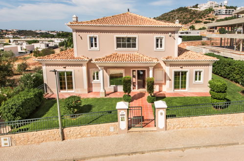 Photo 5 - 6 bedroom House in Albufeira with private pool and sea view