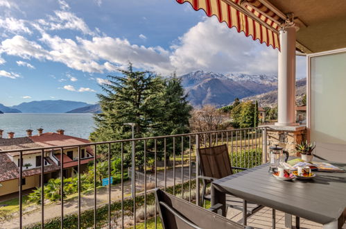 Photo 4 - Appartement de 2 chambres à Gravedona ed Uniti avec piscine et vues sur la montagne