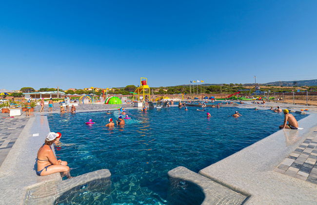 Casa de 4 quartos em Aglientu com piscina e terraço - Foto 10