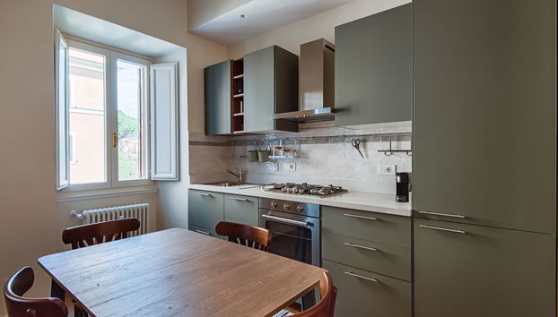 Apartamento de 2 habitaciones en Roma con jardín - Foto 2