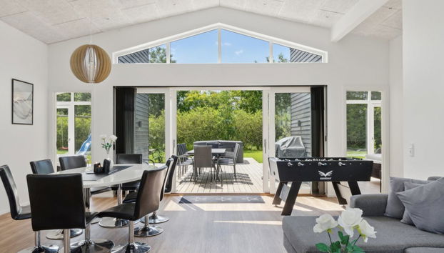 5 bedroom House in Odder with terrace and hot tub - Photo 5